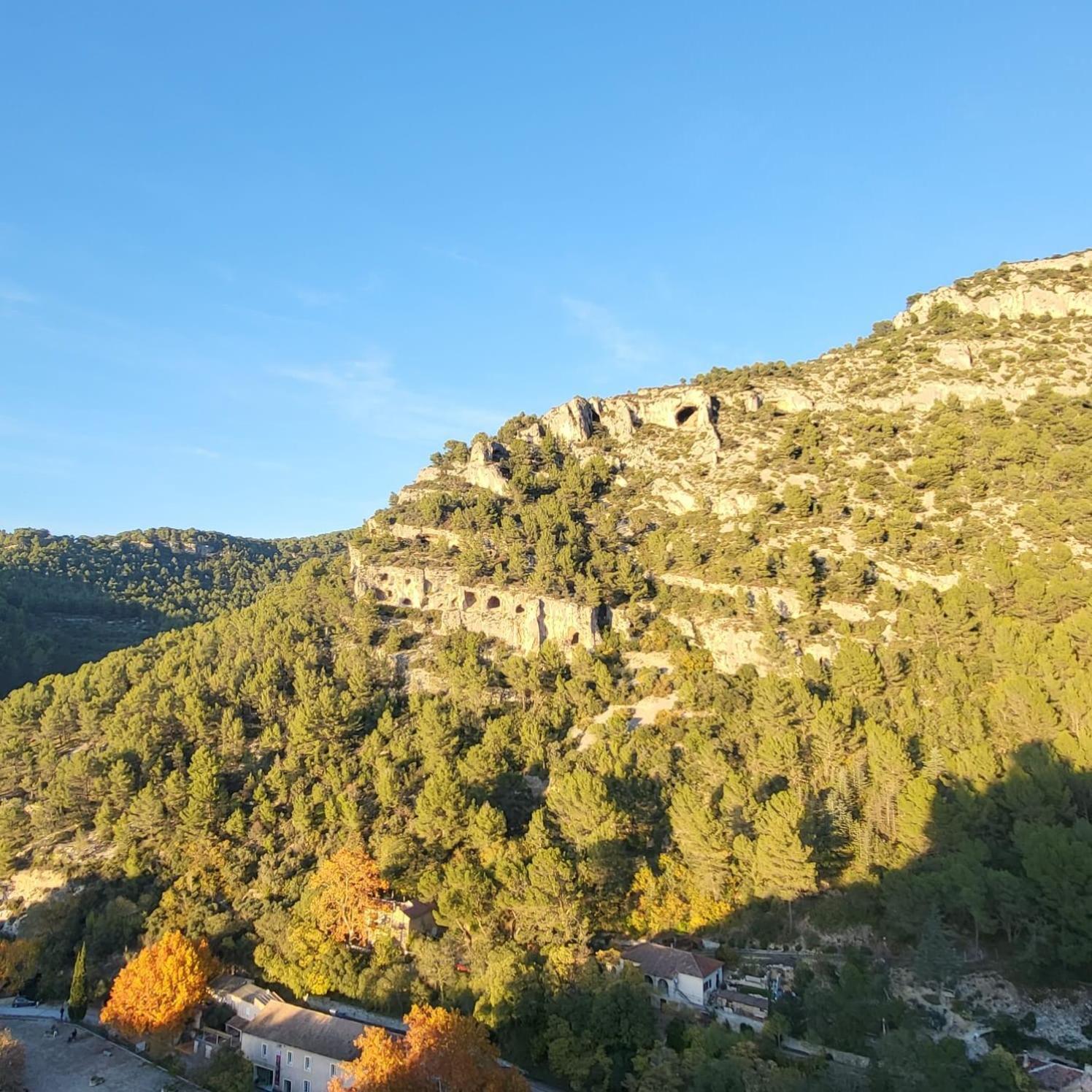 La Calade Lägenhet LʼIsle-sur-la-Sorgue Exteriör bild